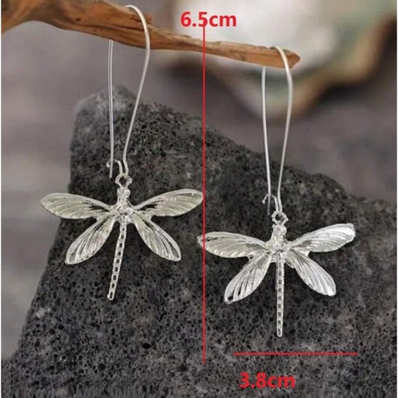 🆕 DRAGONFLY Silver Drop Earrings!!!  Brand NEW!!! - Picture 3 of 3